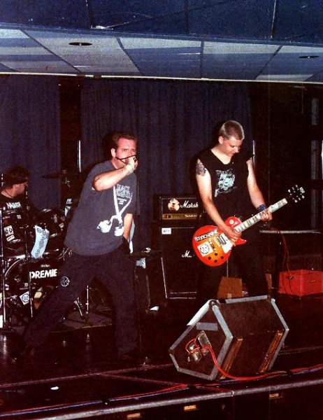 20000101_0001.jpg - click for next picture