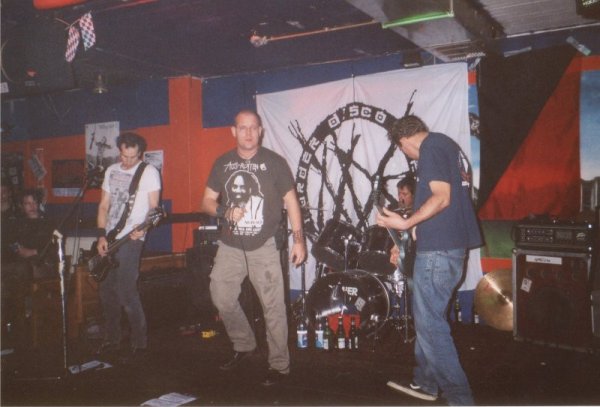 20011201_0008.jpg - click for next picture