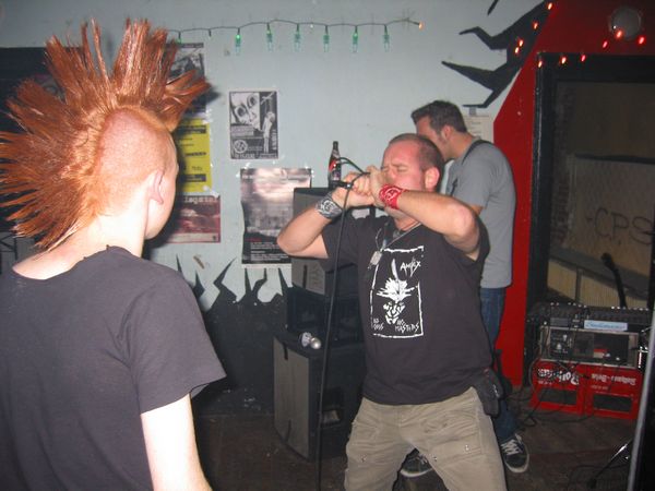 20021211_0026.jpg - click for next picture