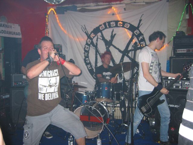 20030424_0017.jpg - click for next picture