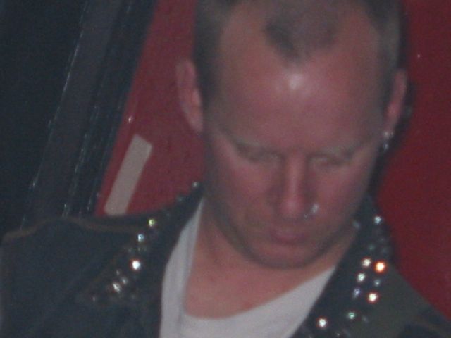 20031218_0010.jpg - click for next picture