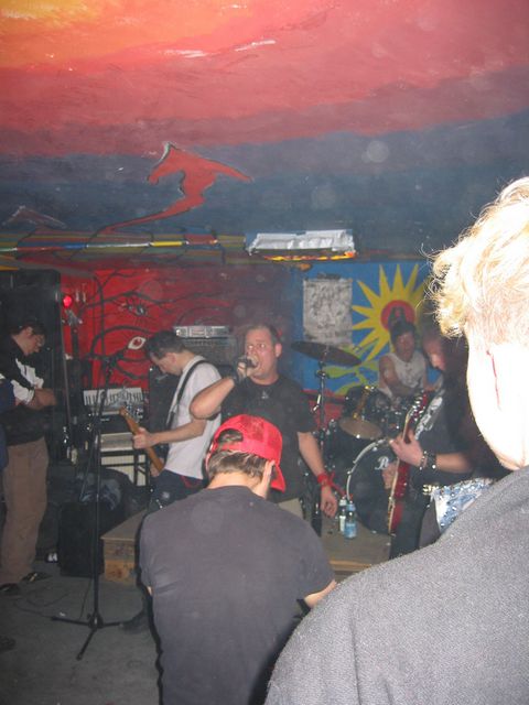 20040326_0030.jpg - click for next picture