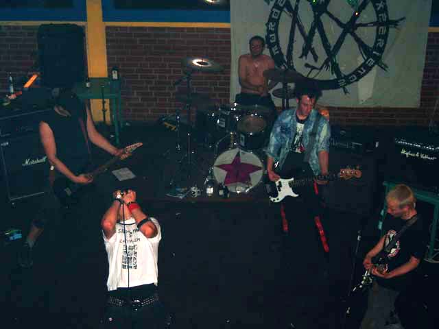 20040403_0015.jpg - click for next picture