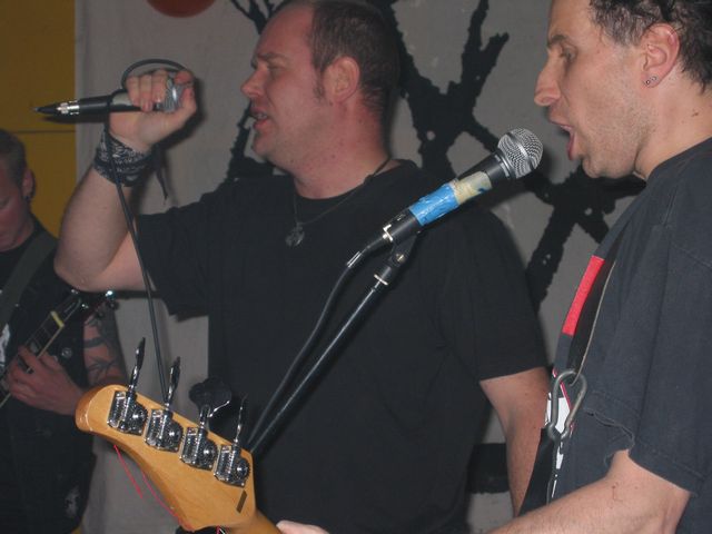 20040513_0019.jpg - click for next picture