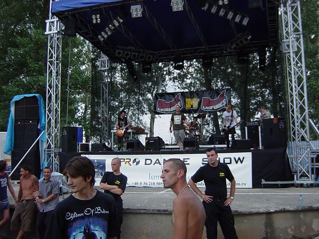 20040709_0013.jpg - click for next picture